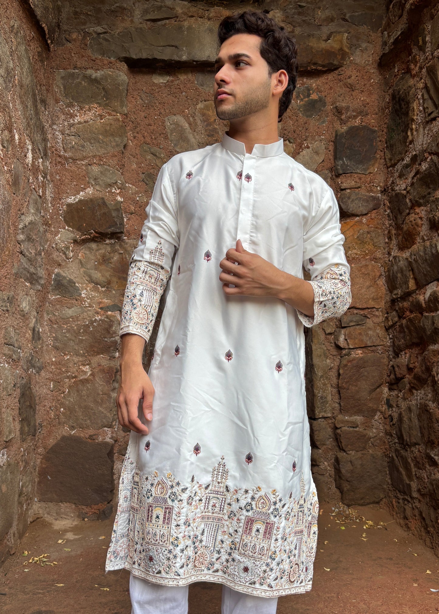 The Sheesh Mahal Ivory Silk Kurta