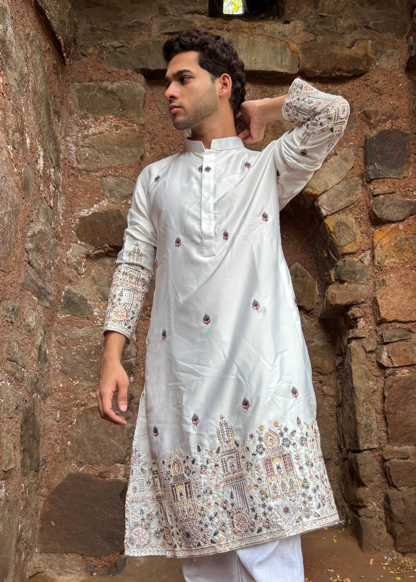 The Sheesh Mahal Ivory Silk Kurta
