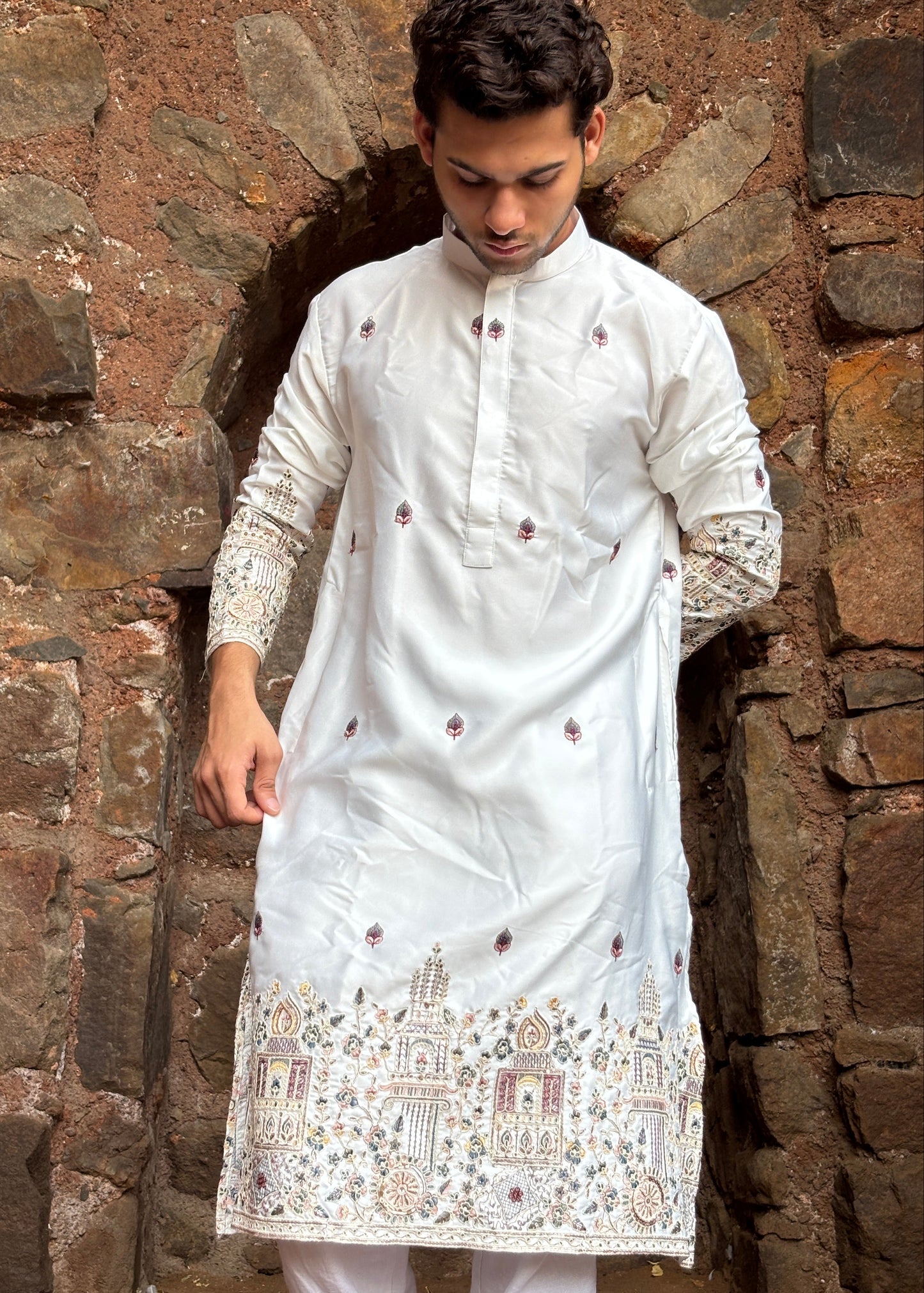 The Sheesh Mahal Ivory Silk Kurta