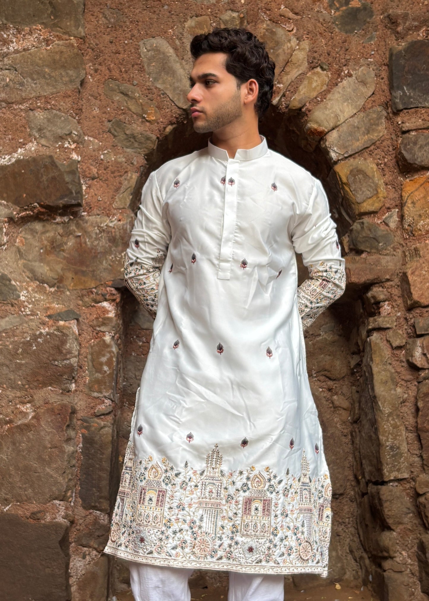 The Sheesh Mahal Ivory Silk Kurta