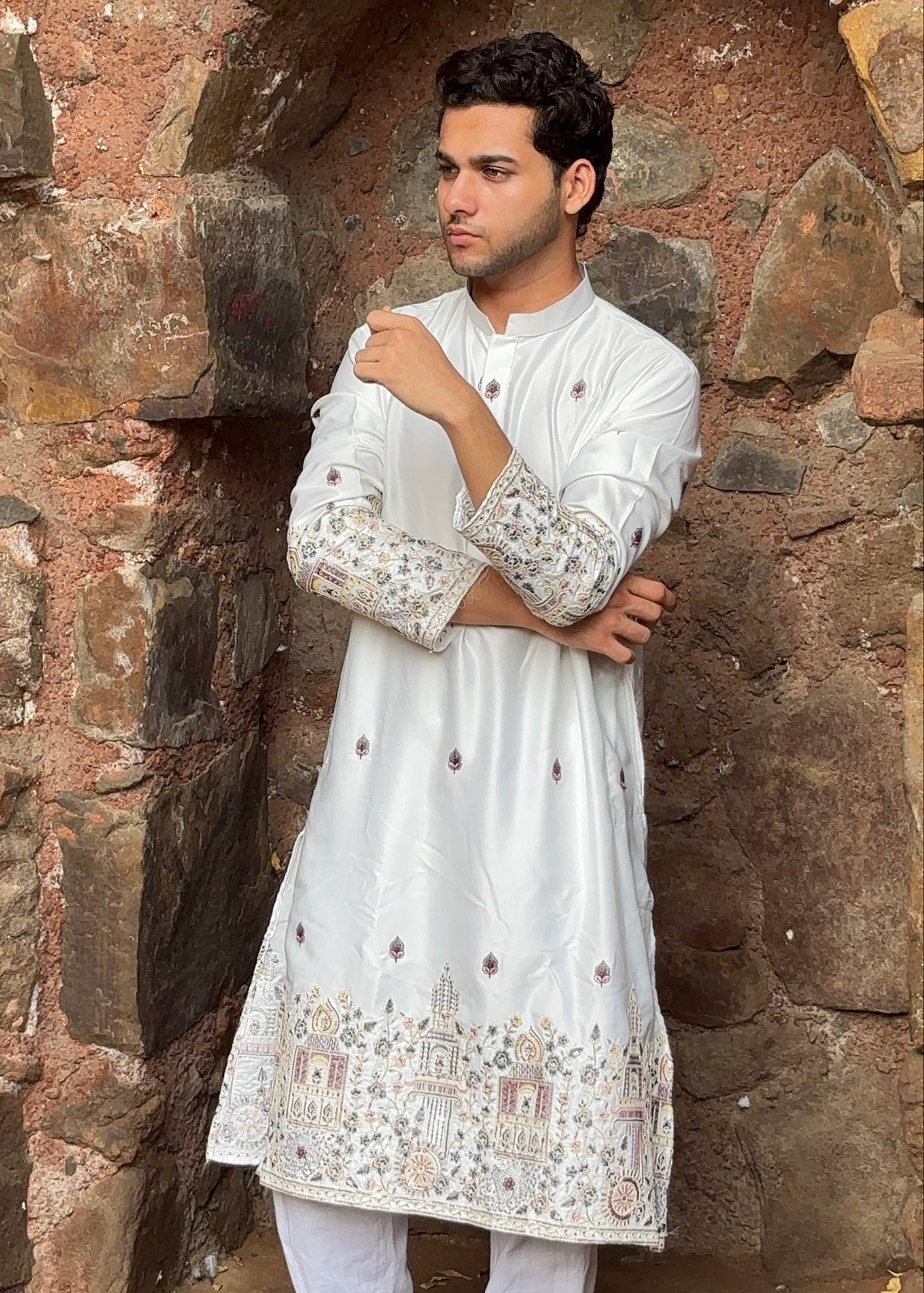 The Sheesh Mahal Ivory Silk Kurta
