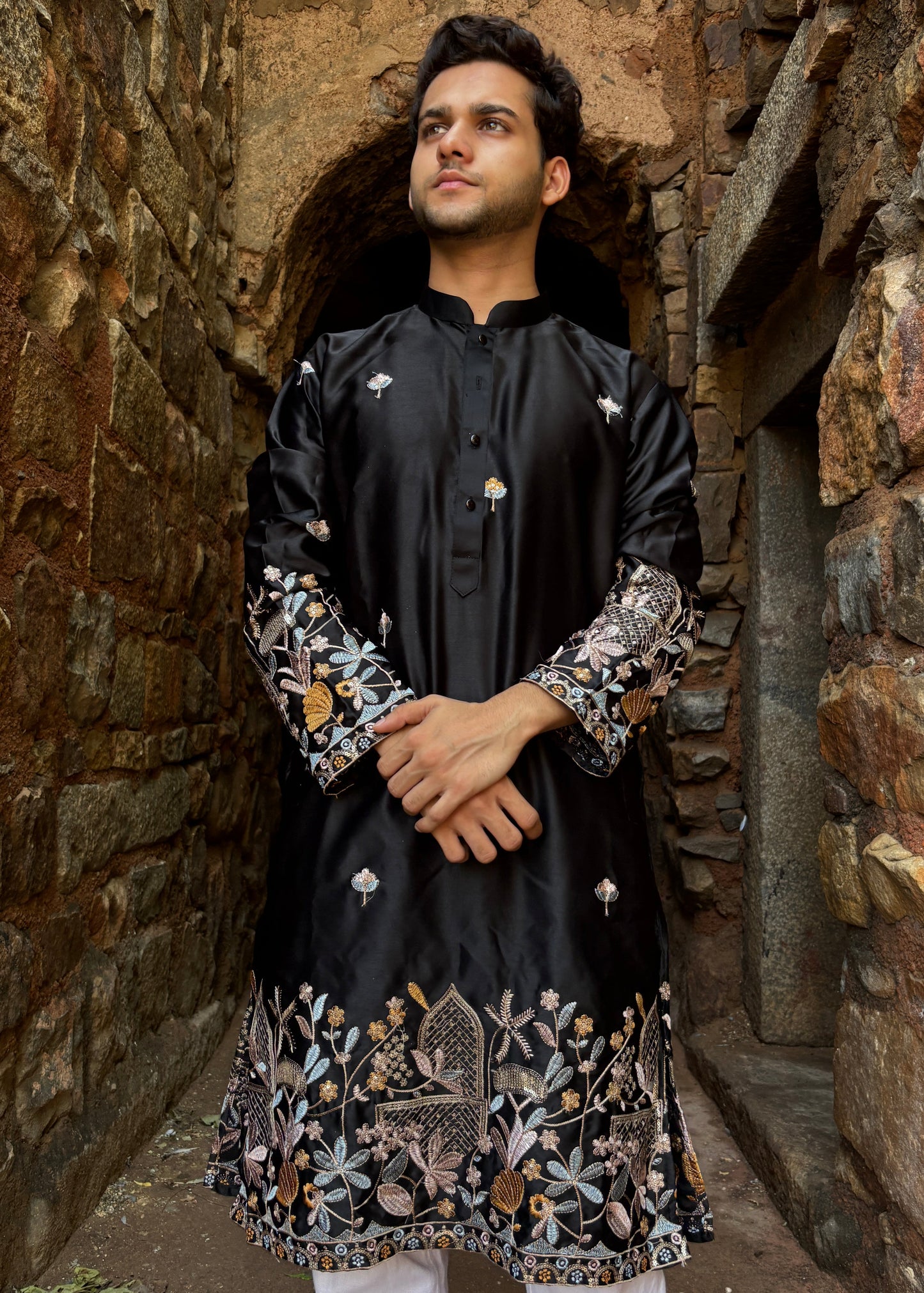 The Meherbaan Embroidered Silk Kurta