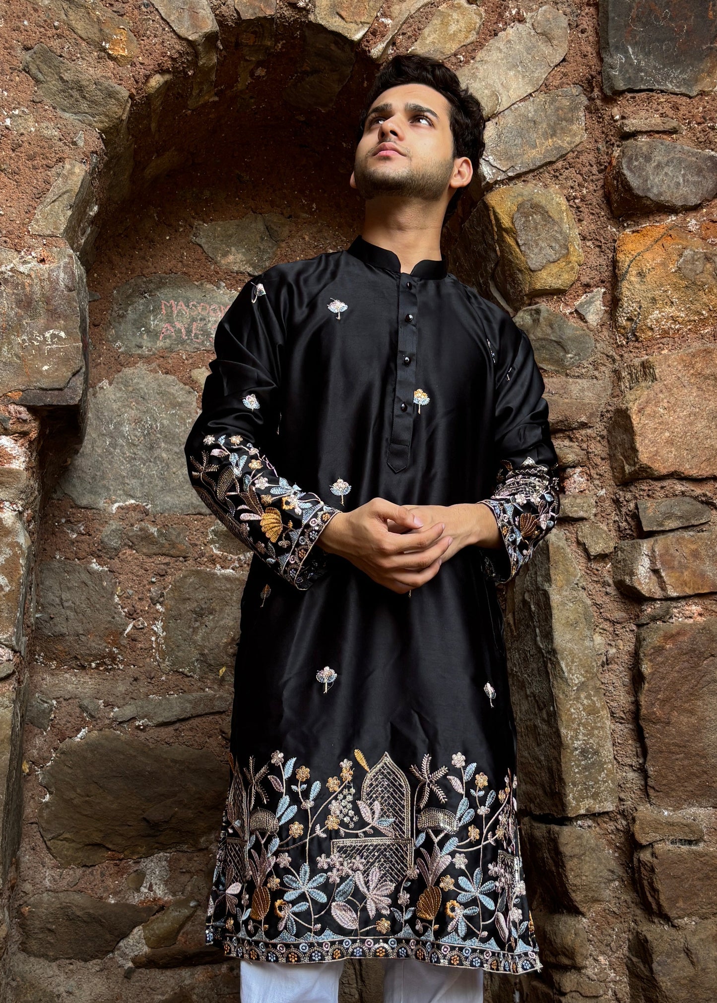 The Meherbaan Embroidered Silk Kurta